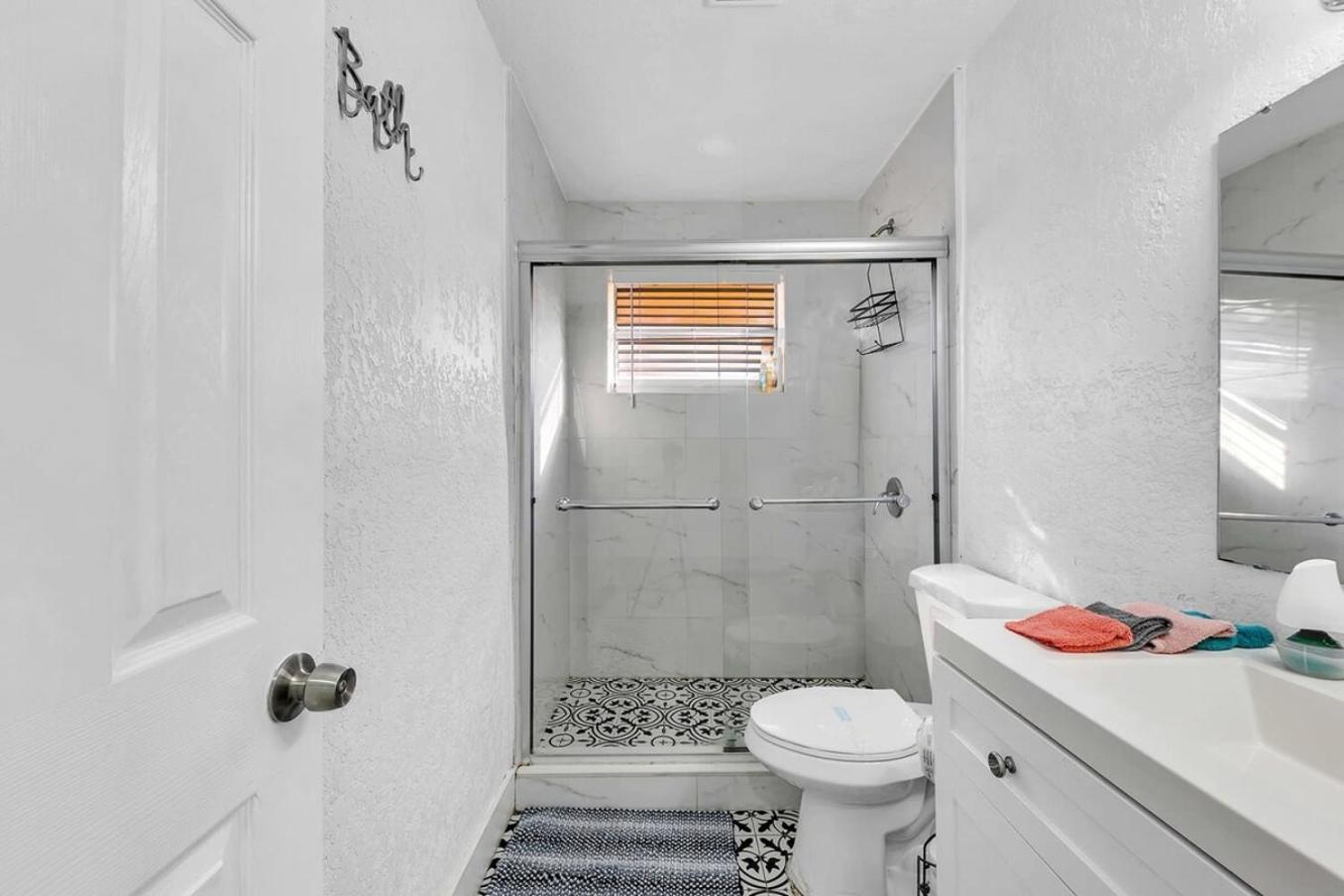 2 Bdrm Modern House Mins From Beach & Casino Hb1 Hallandale Beach Exteriér fotografie