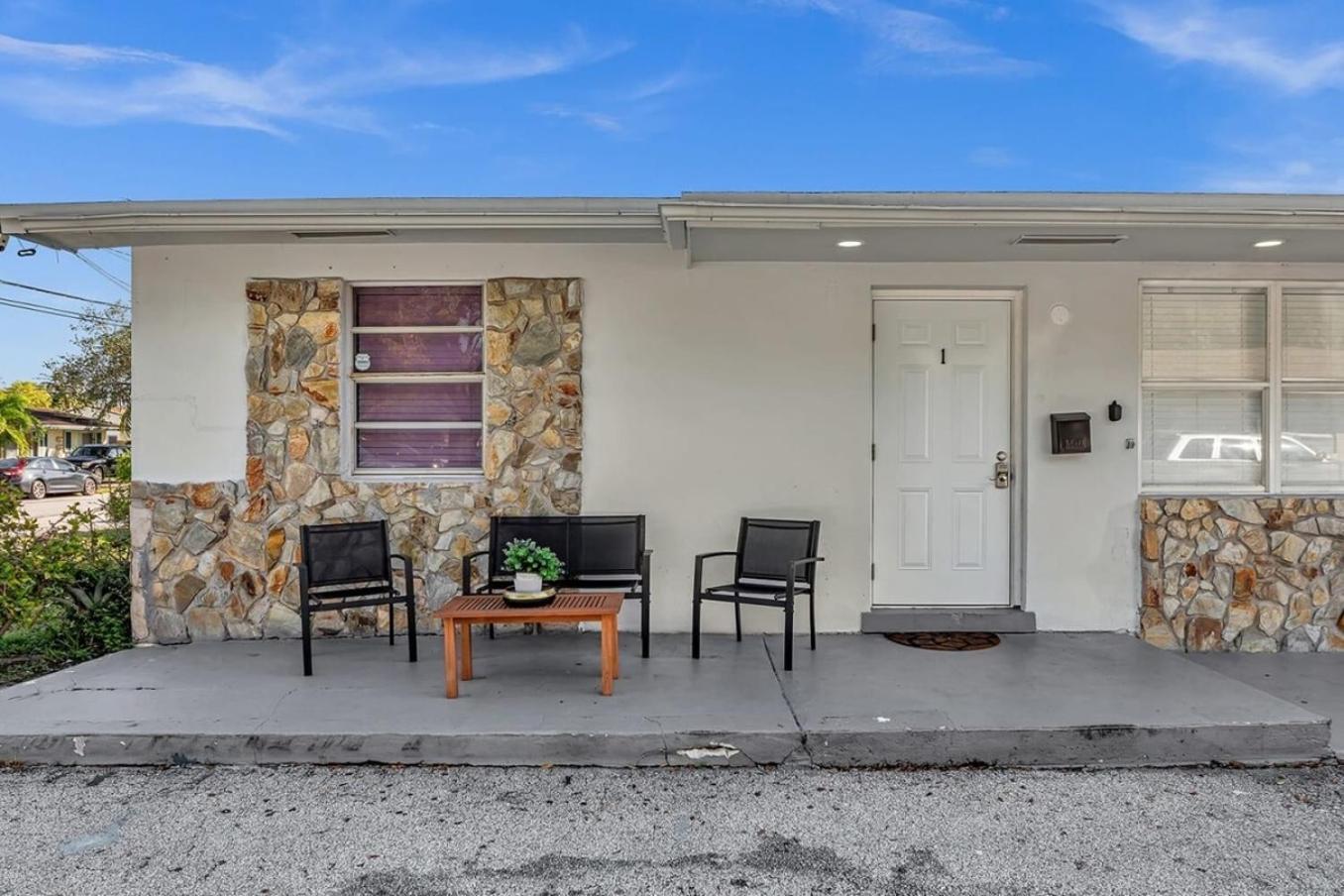 2 Bdrm Modern House Mins From Beach & Casino Hb1 Hallandale Beach Exteriér fotografie